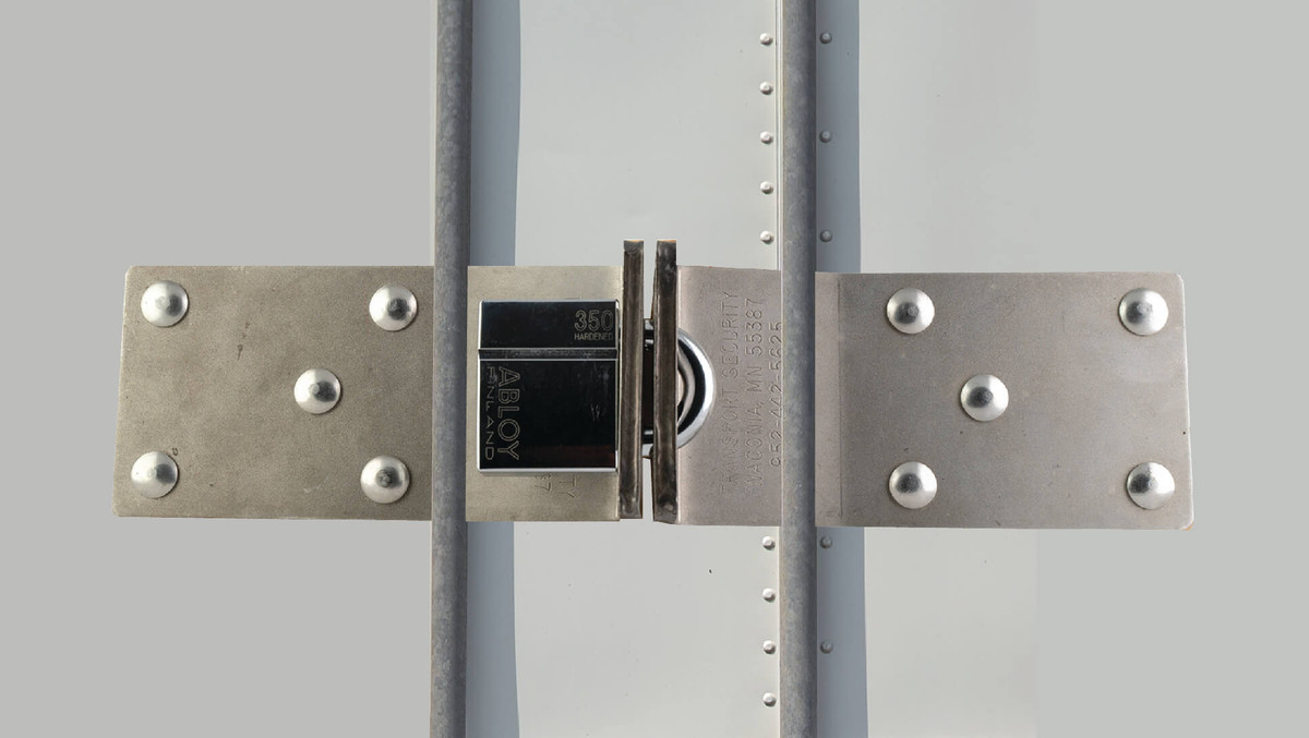 ENFORCER® #8000 Hasp + ABLOY® 350 Padlock